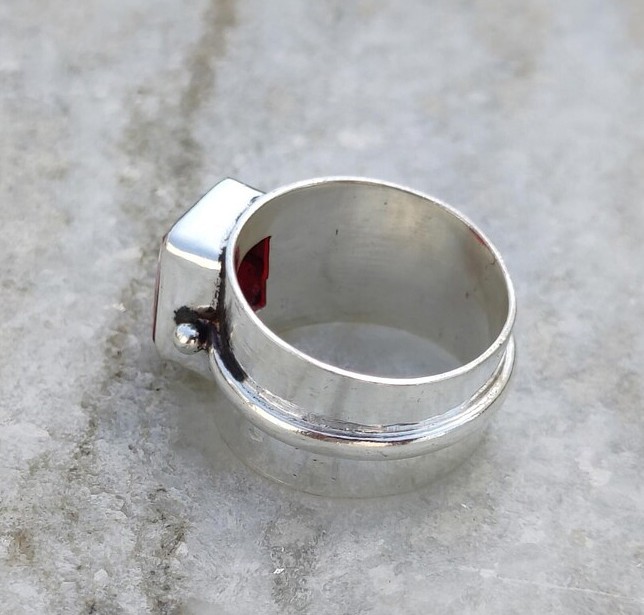 Solid 925 Sterling Silver Natural Red Garnet Rectangular Gemstone Wide Band Ring
