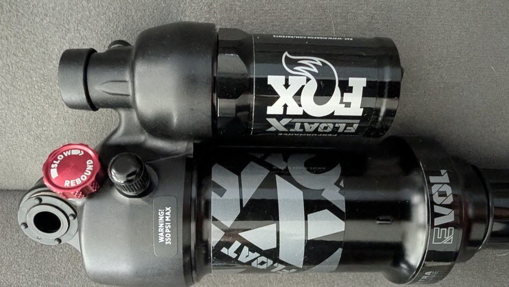 Fox Float X2 Performance 210X55