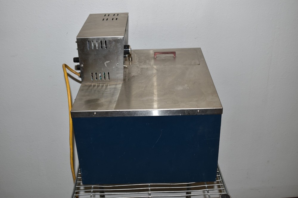 NESLAB ENDOCAL RTE-8 WATER CIRCULATING BATH (SGJ45)