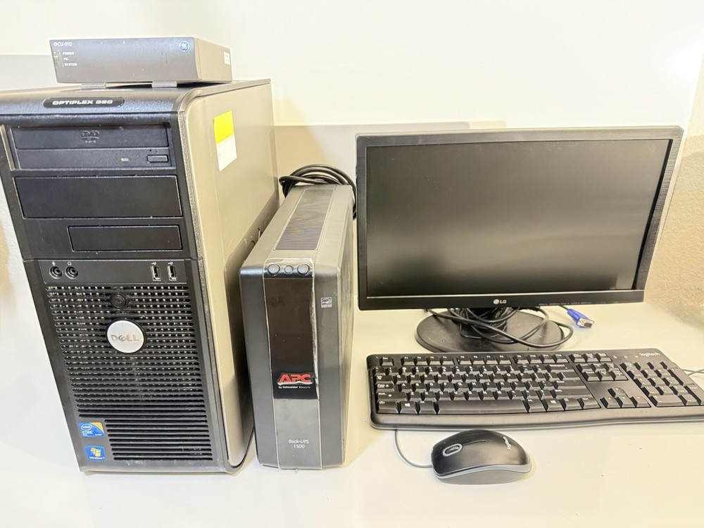 Amersham Pharmacia Biotech ÄKTA Purifier Explorer System w/ Computer & Software