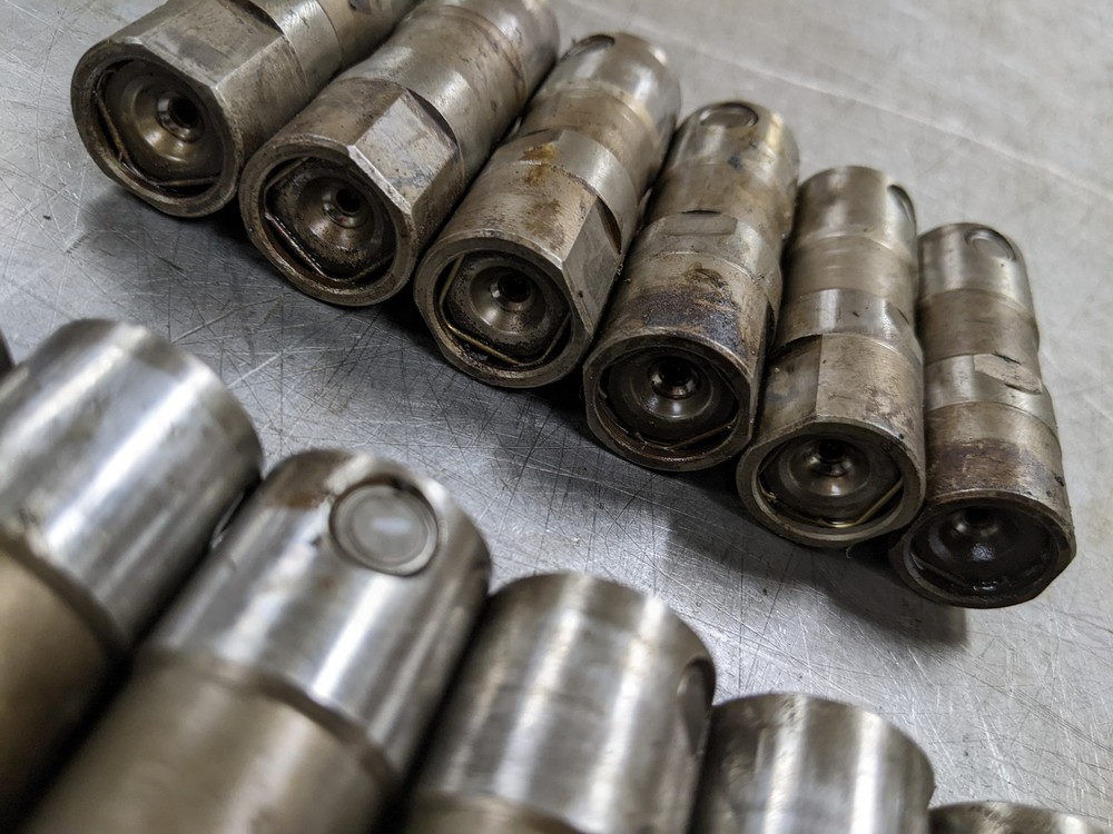 Lifters Set All From 2000 Chevrolet Blazer 4.3