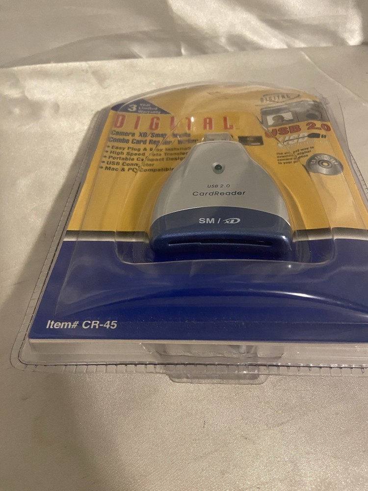 Quantaray Digital Camera Compact Flash Card Reader/Writer USB 2.0