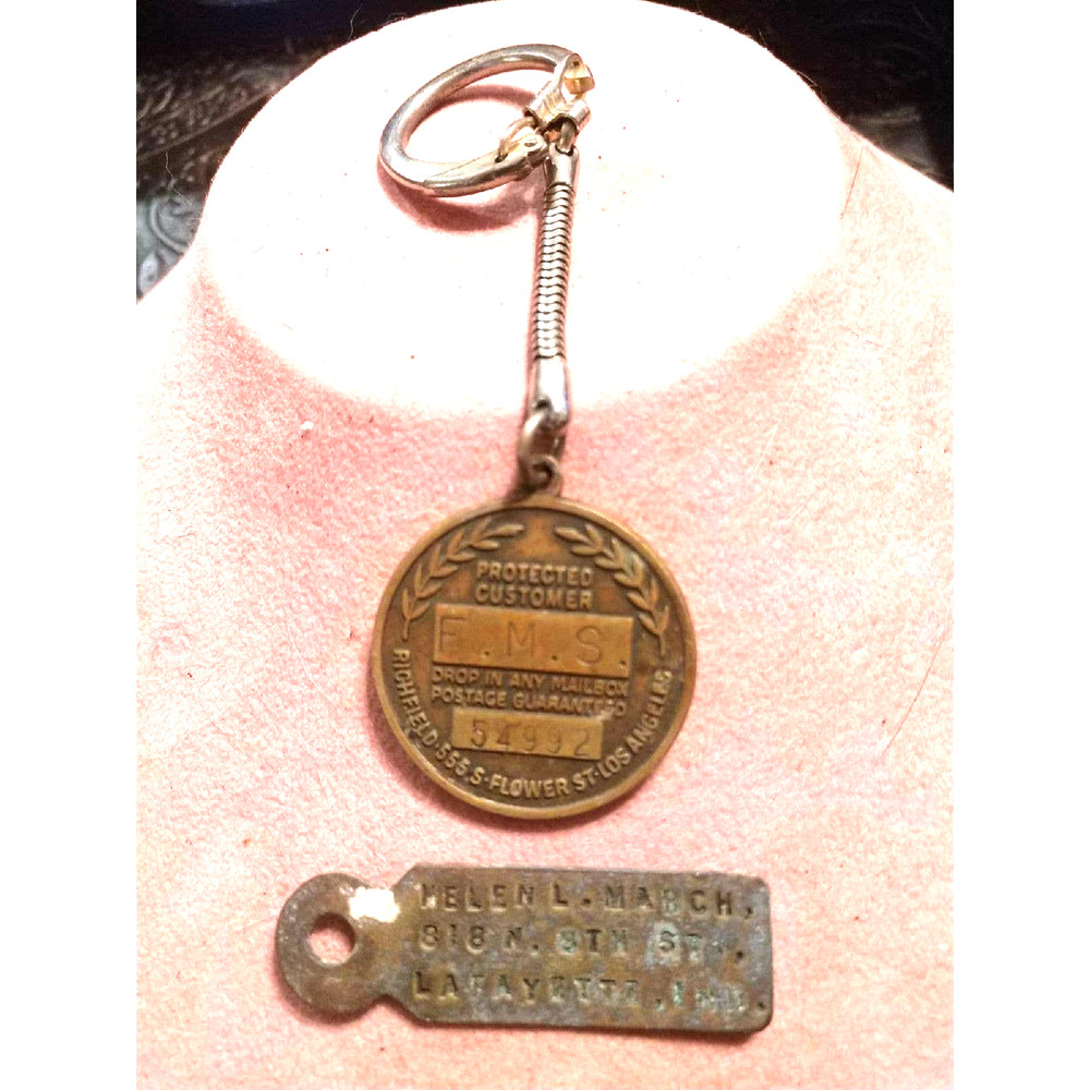 Unique~Vintage/Antique Keychain