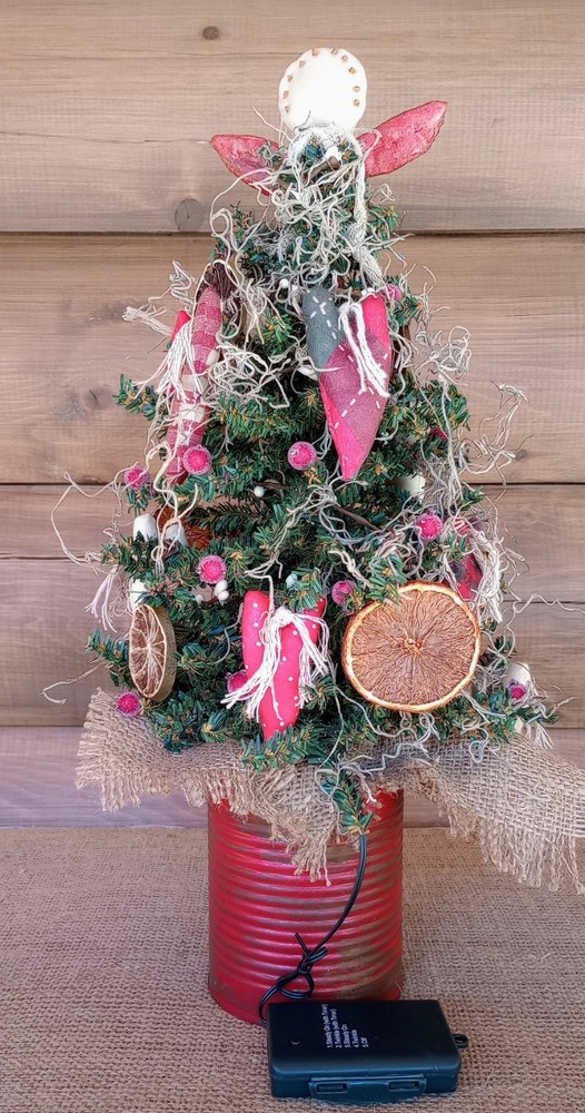 Primitive Valentine's Day Tree