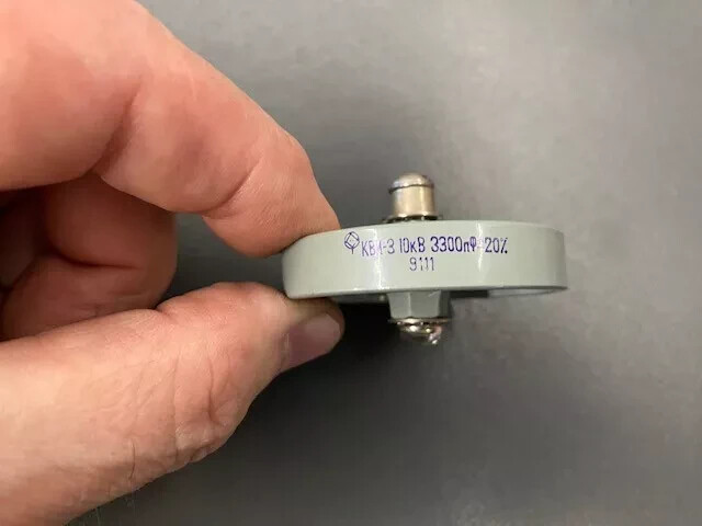 KVI-3 3300pF +-20% 10kV КВИ-3 Ceramic High Voltage Capacitor