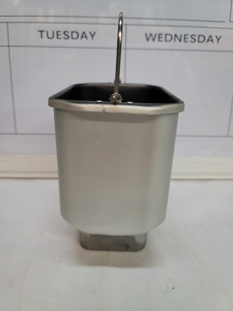 Bread Maker Pan & Paddle Replacement Parts For Model 12062 READ DESCRIP