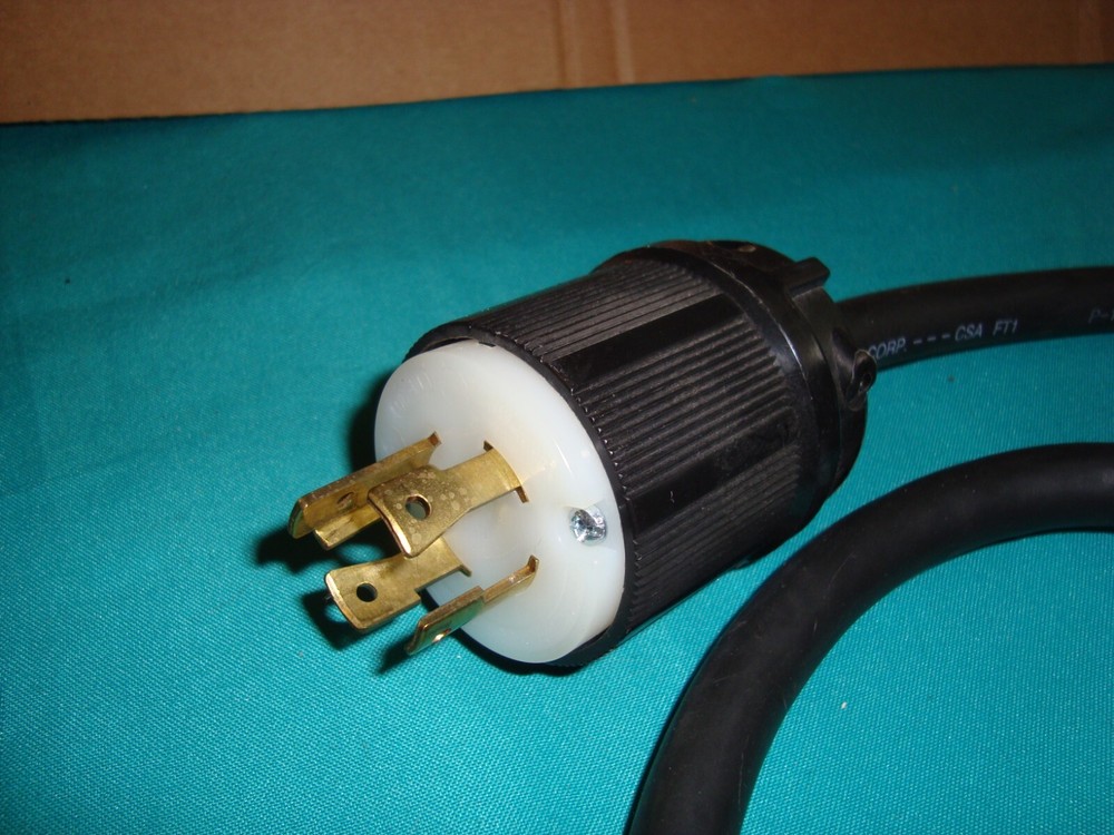 APC Power Distribution Unit MXA106