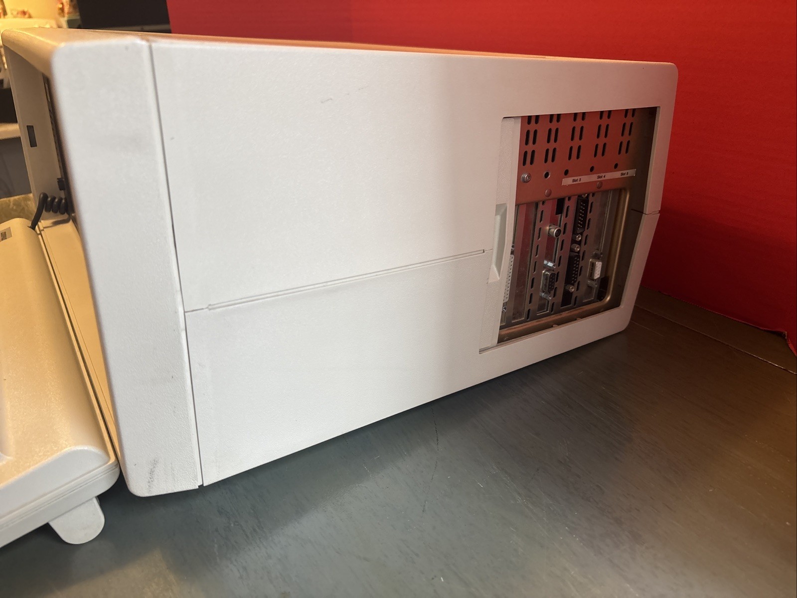 Vintage Compaq Portable Model 101709 Computer. Powers On. As Is.