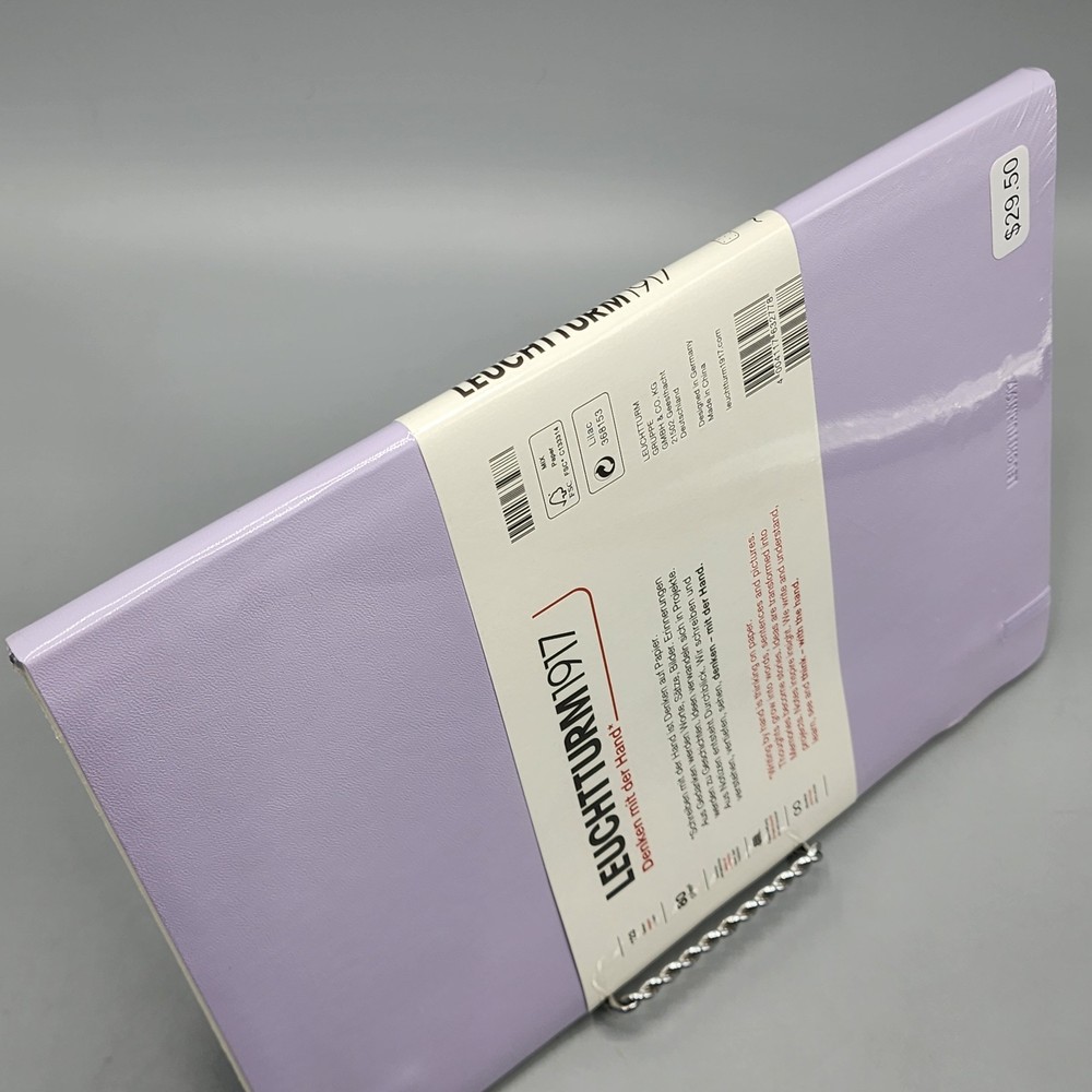 Notebook Composition Dotted, Softcover, 123 Numbered Pages (Lilac) - B5