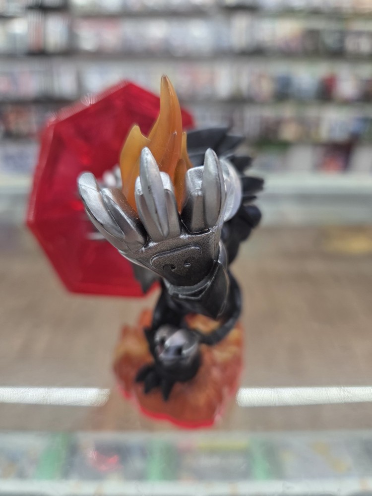 Skylanders Trap Team, Dark Edition Wildfire