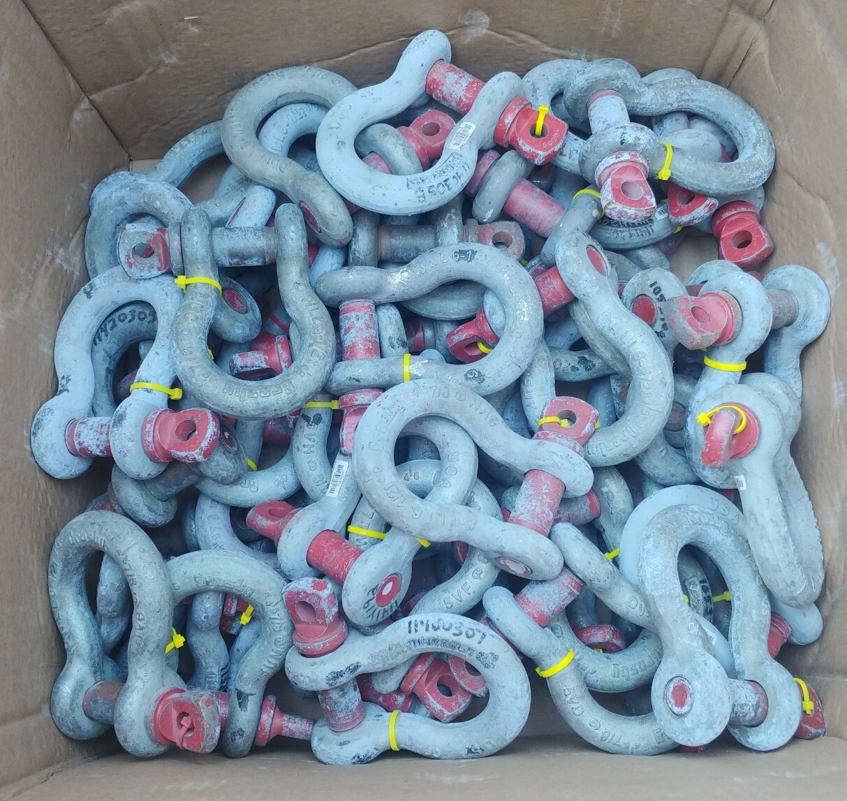 1 ea. Crosby 7/8 in. Screw Pin Anchor Shackle 6-1/2 Ton 1018516 G-209 USA