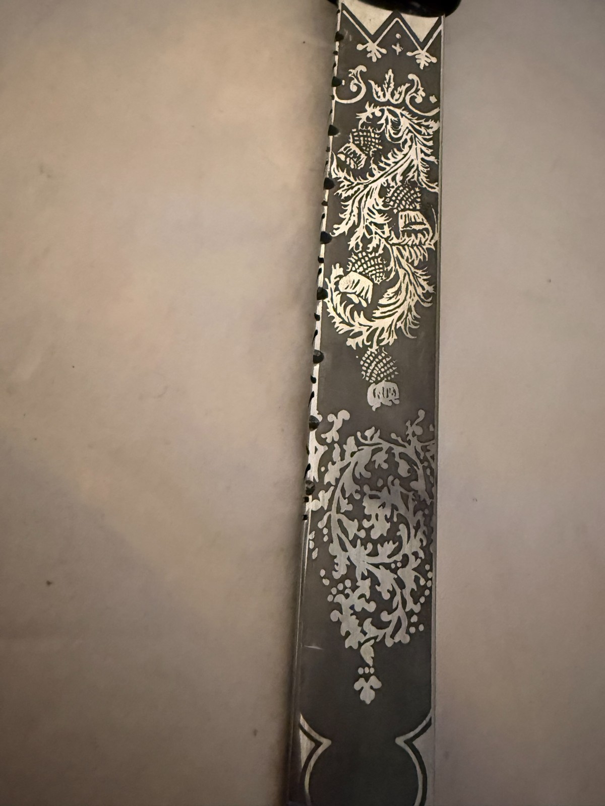 Windlass Steelcraft Dagger w/ scabbard, with etched blade