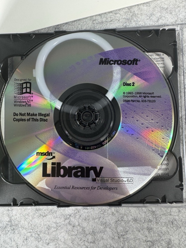 Microsoft Visual Basic Studio 6.0 Pro FoxPro C++ 659-00390 X04-86322 Software