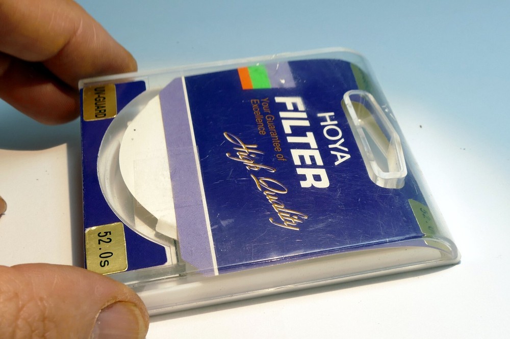 Empty Plastic CASE for HOYA 52mm UV filter - empty