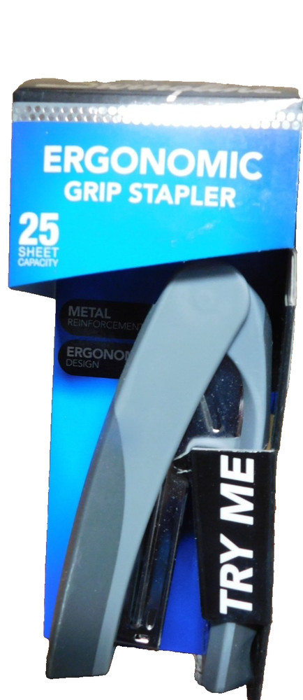 Swingline Ergonomic Grip Compact Stapler, 25 Sheets Capacity, Grey