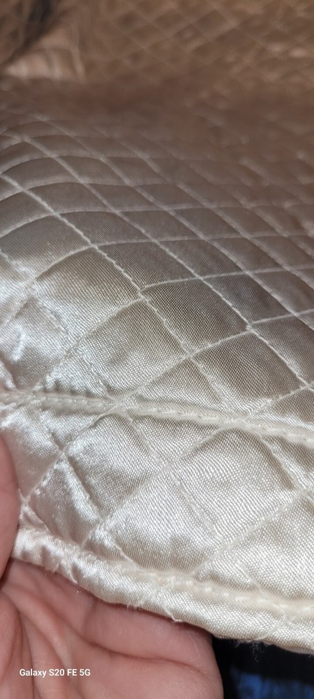 Magnetic Therapy Satin Pad