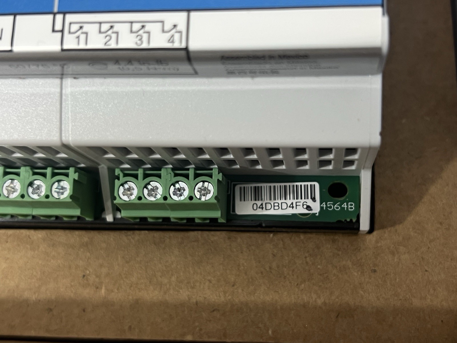 Lutron HomeWorks QS LQSE-4S8-120-D Switching Power Module - ( PRICE FOR 1 UNIT