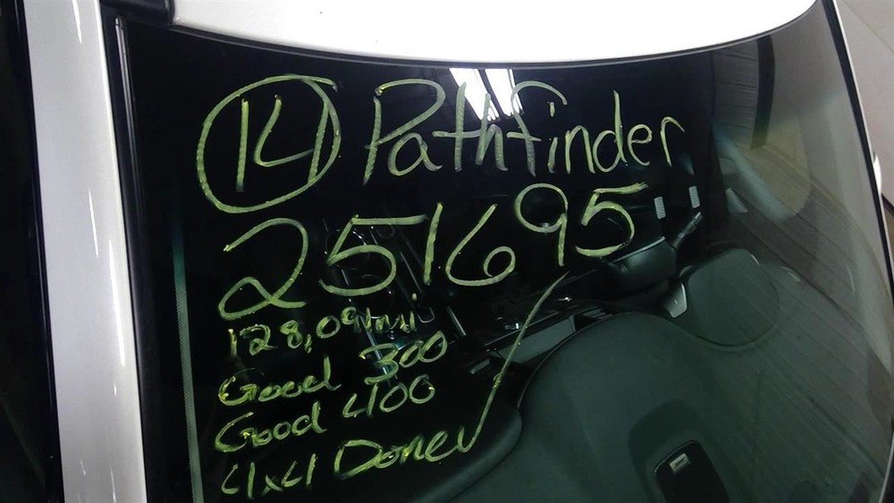 PATHFINDR 2014 Glove Box 948622