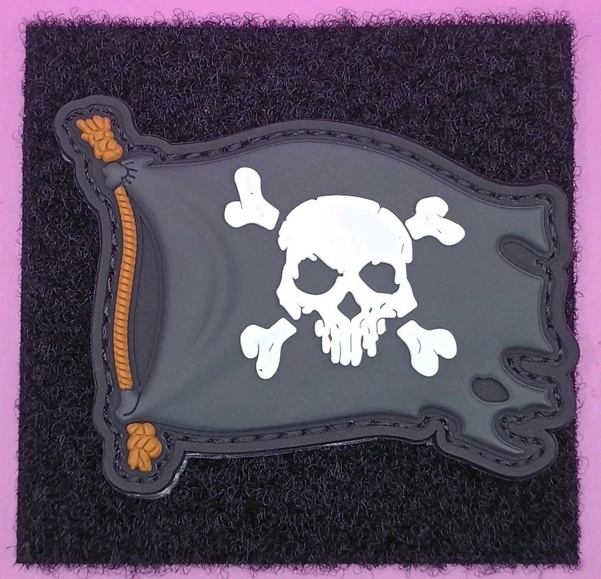 Glow in Dark Pirate Flag PVC Tactical Patch - Skull Crossbones Hook & Loop
