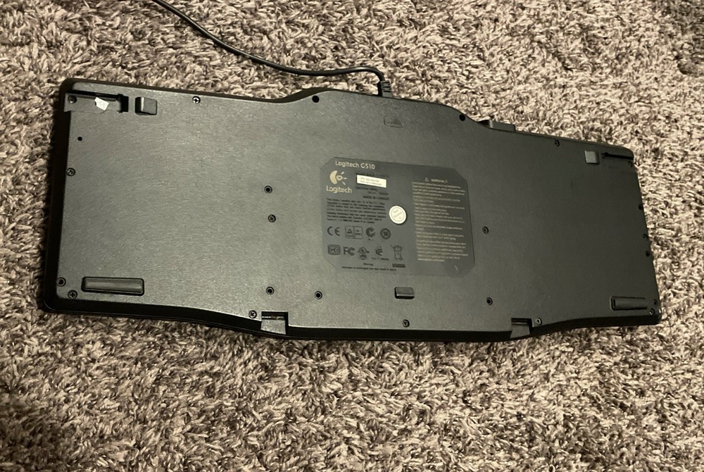 G510 Logitech Wired Gaming Keyboard Backlit LCD Programmable (Please Read)