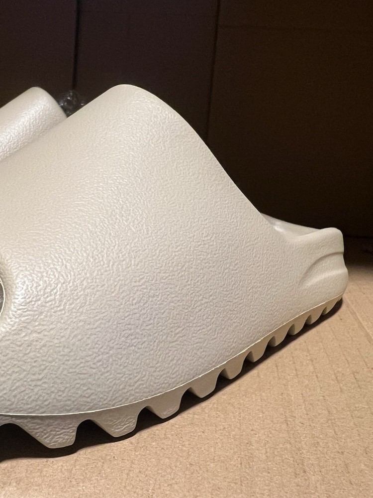 adidas Yeezy Slides