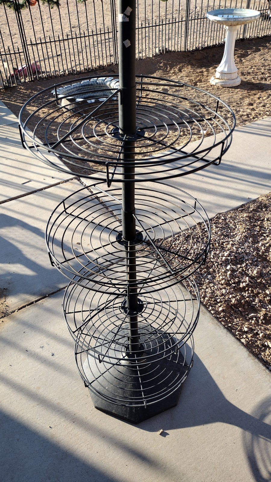 6 Tier Wrought Iron Rotating Store Display Stand Pantry Rack 6' - 6.5' Vintage