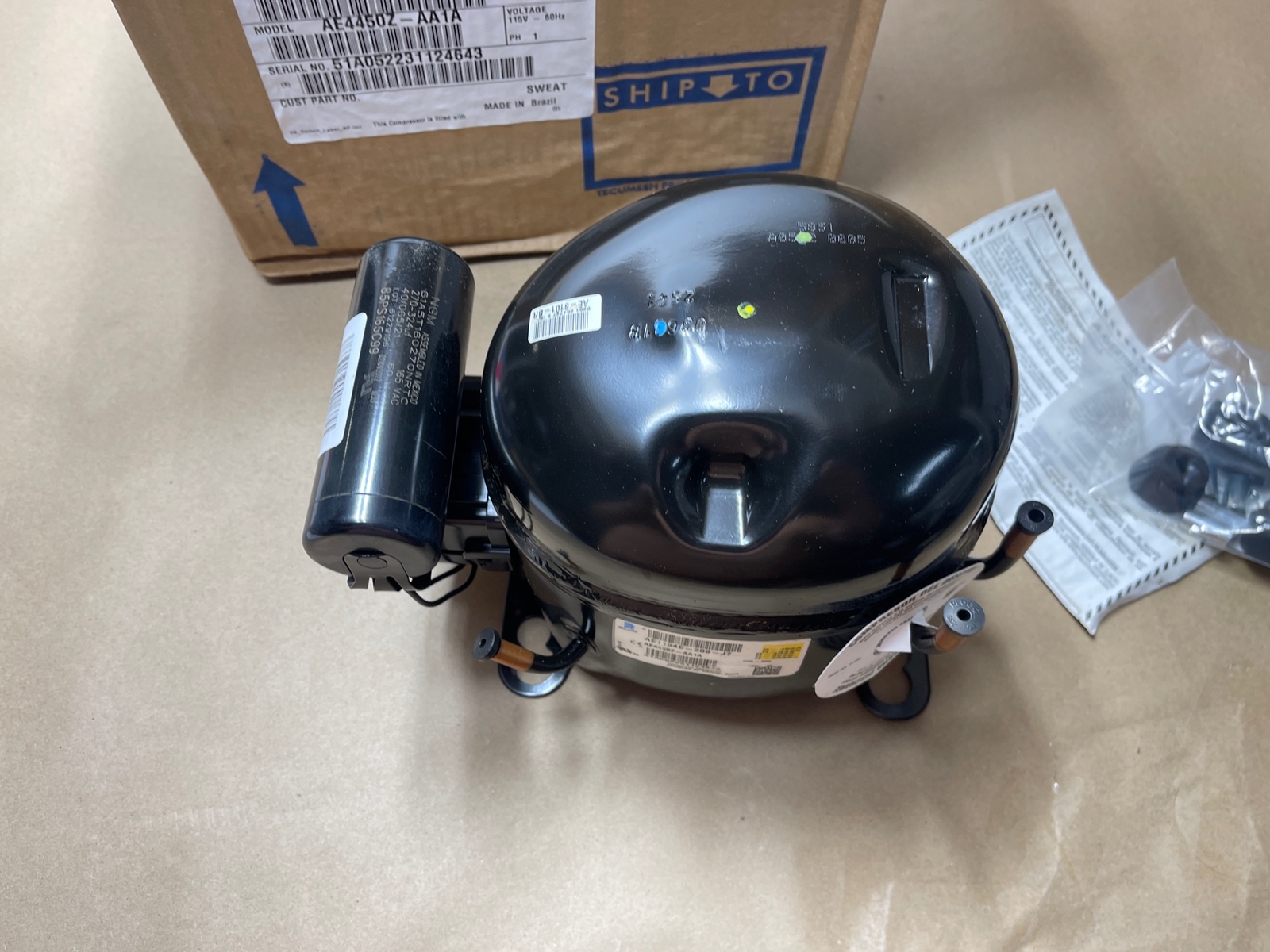 Tecumseh 1/2 Ton 5800BTU Compressor AE1164E-209-J7 AE4450Z-AA1A R404A 115V