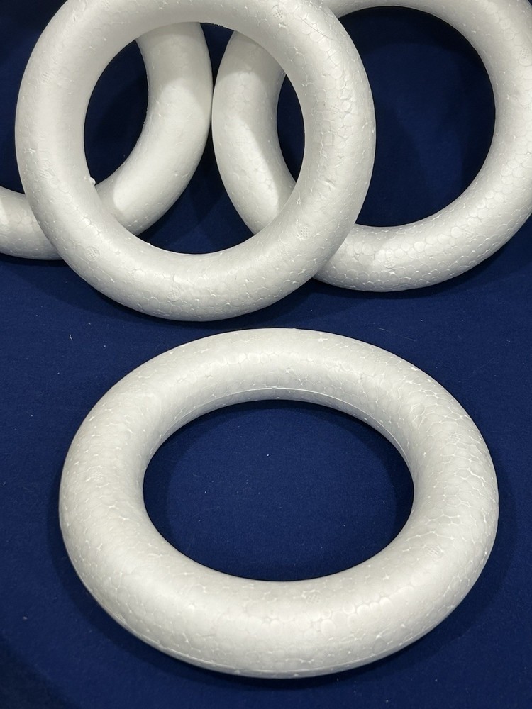 (4) NEW White Styrofoam Wreath Base Craft Ring Durable polystyrene material 7.9"