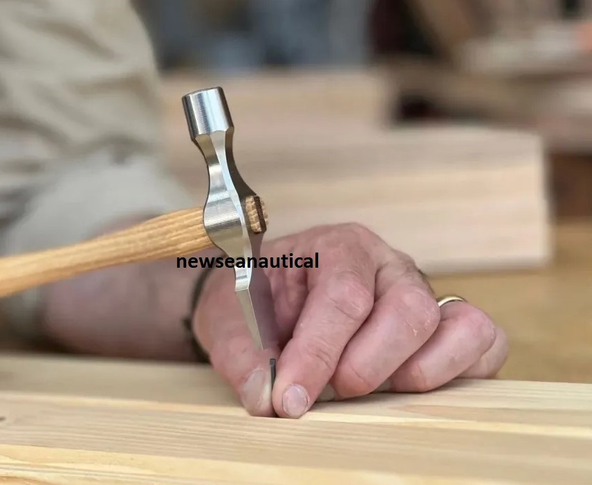 Crucible Cross Peen 1 lb Hammer