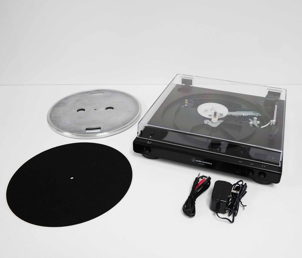 Audio-Technica ATLP60XBT Bluetooth Stereo Turntable - Black