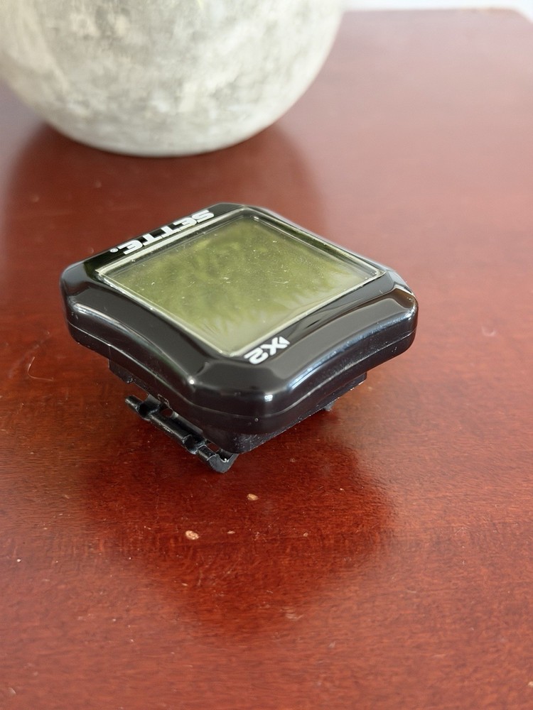 SETTE QUANTUM X2 WIRELESS COMPUTER COMPUTER BICYCLE PEDOMETER