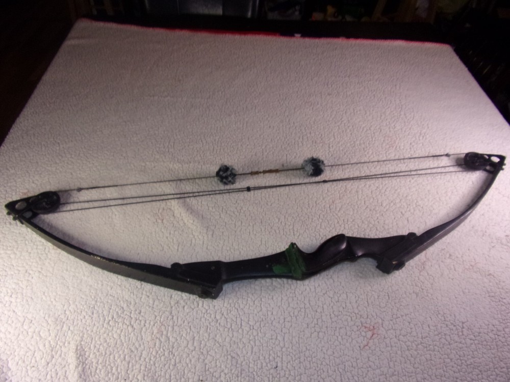 Vintage Darton Trailmaster Compound Bow