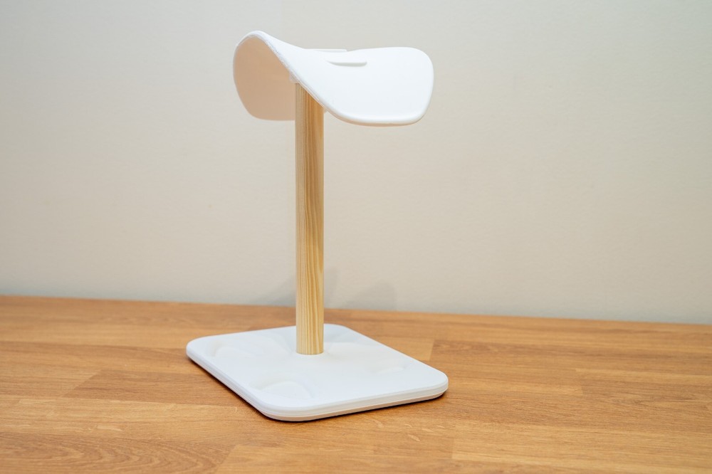 Stand for Quest 3 VR Headset | Meta Quest 3 compatible Display Dock