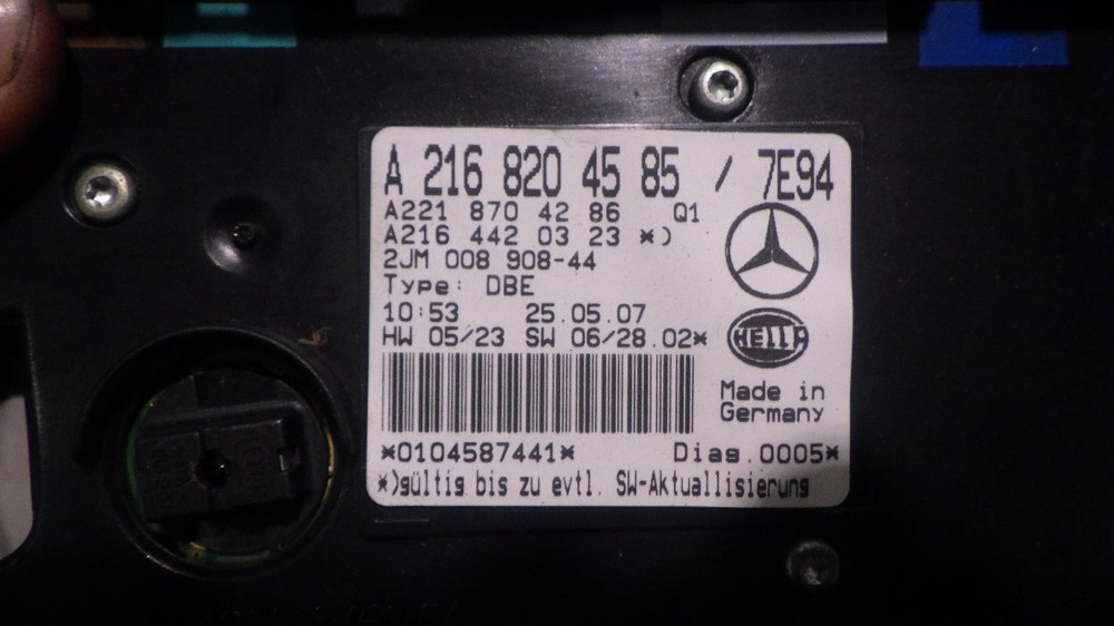 08 MERCEDES S550 Front Console 2168204585