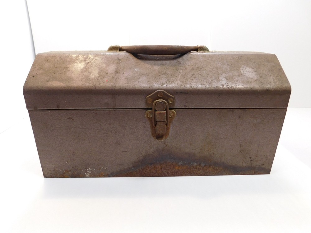 Vintage Art Woodworking Tool Box Kit