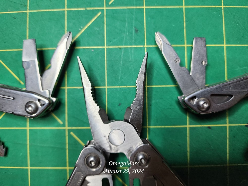 Leatherman Sidekick one at random xONE(1)