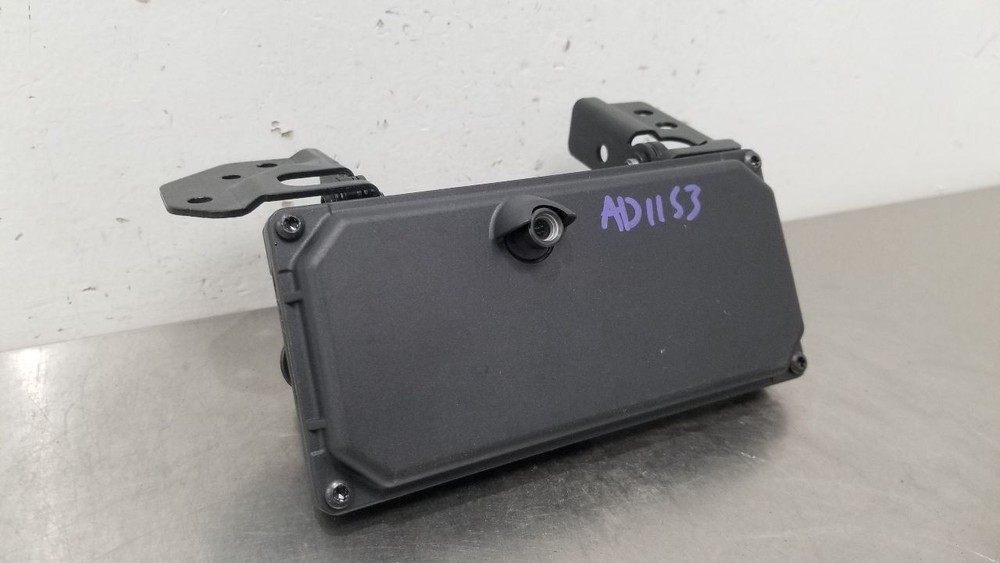 22 DODGE RAM 1500 FRONT FACING CAMERA WINDSHIELD MOUNTED 04672891AB