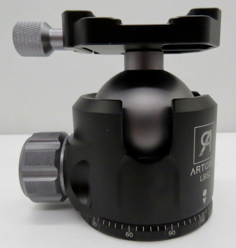 ARTCISE LB52 Low Profile Ball Head w 2 Plates And Soft Case