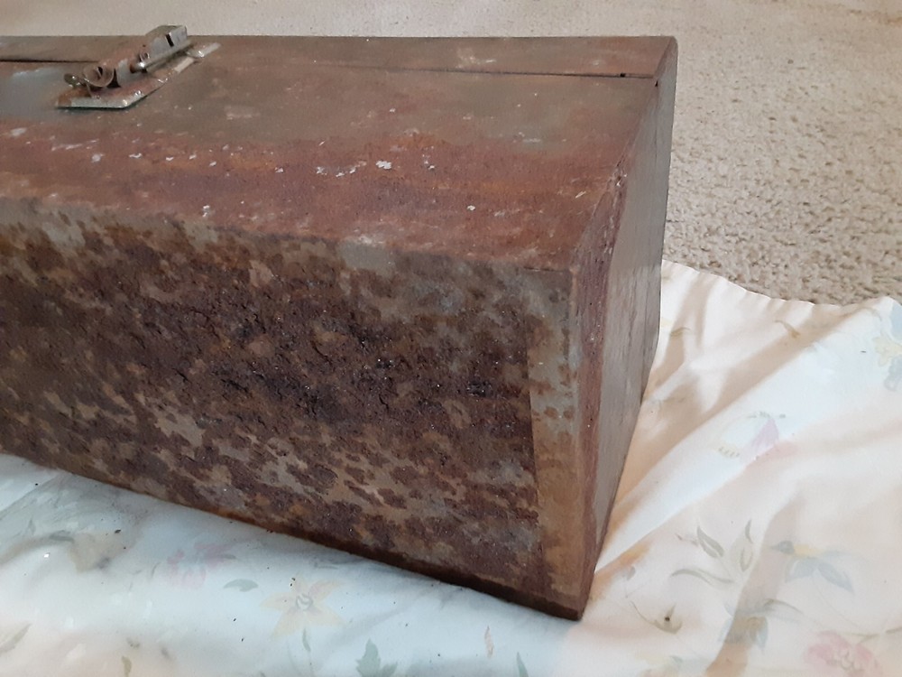 Vintage Montgomery Ward Powr Kraft tool box