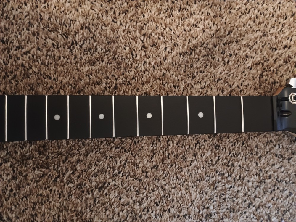 Stratocaster neck, ESP / snapper headstock