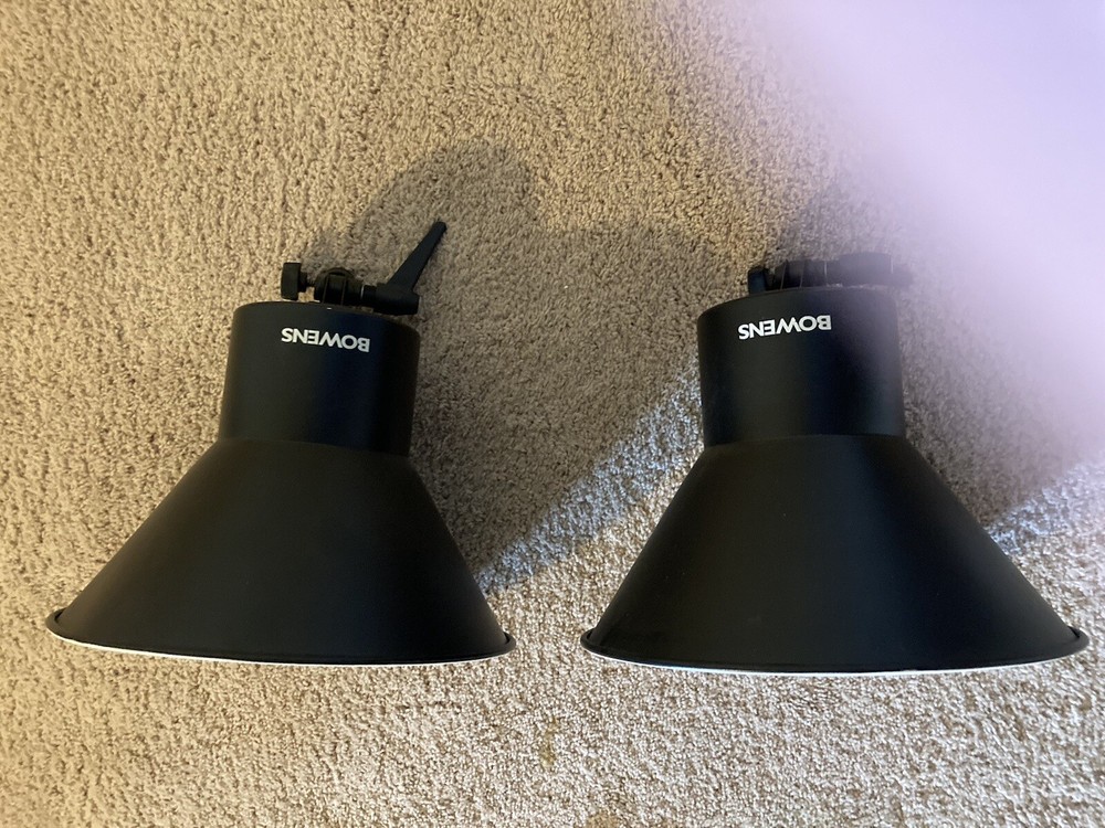 2 Bowens Tri-Lites