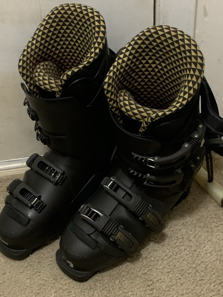 Scuba Gear Ski Boots Make Offer