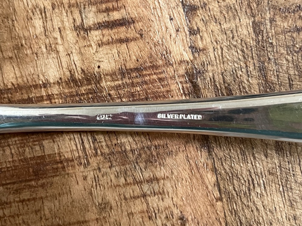 Vintage Kings Pattern Silverplate Pie Cake Lasagna Server 12" Made in Italy