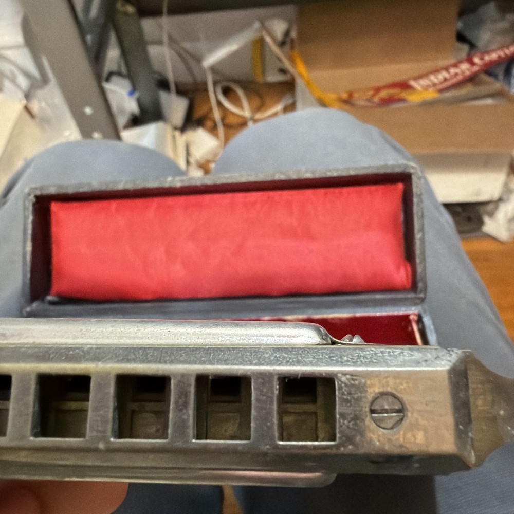 the chromonica Chromatic Harmonica c with case Germany