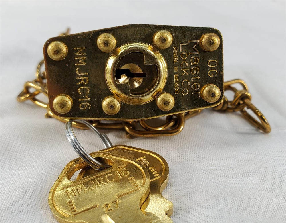 Master Lock Bump Stop Commercial Padlock Set Shackled Master Keyed 80 Locks