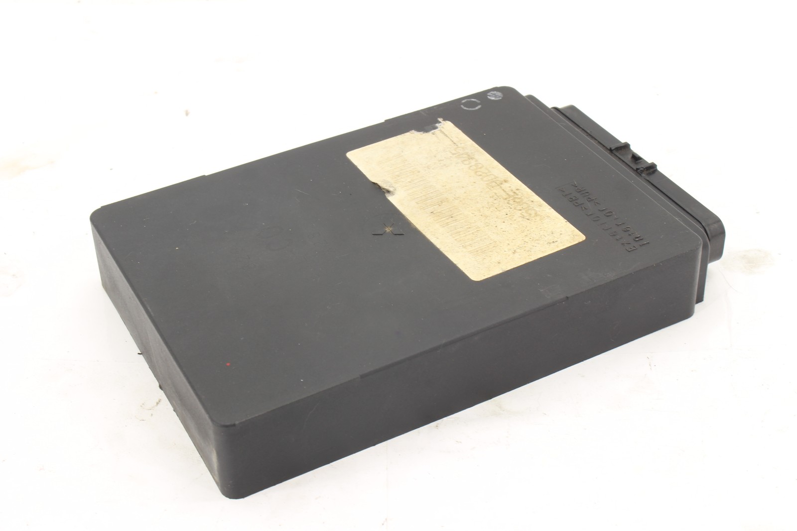 2005 Yamaha YZF R6 OEM ECU COMPUTER CONTROLLER UNIT ECM CDI 5SL-8591A-C0-00