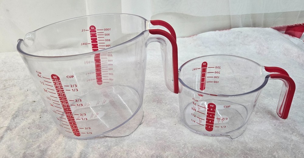 Pair Plastic PROGRESSIVE Liquid 4 Cup & 1 Cup MEASURING CUPS w Handles