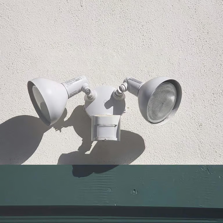 PAR30 Flood Light 75W, 6 Pack High Brightness 650LM PAR30 Halogen Long Neck Dimm