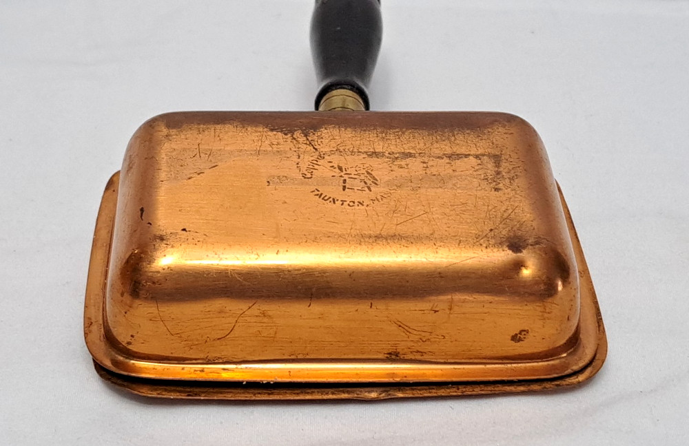 Vintage Coppercraft Guild Silent Buttler Crumb Catcher Solid Copper Wood Handle