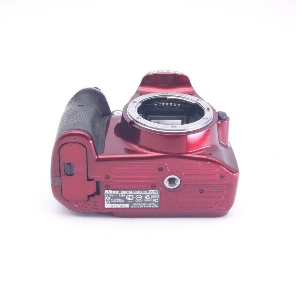 Nikon D3200 Red Shutter count 23,958 Digital SLR #AA3509